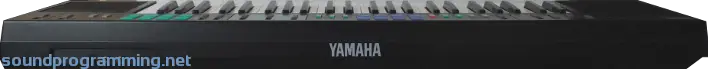 Yamaha PSR-22 Back