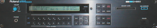 Roland D-550 Front